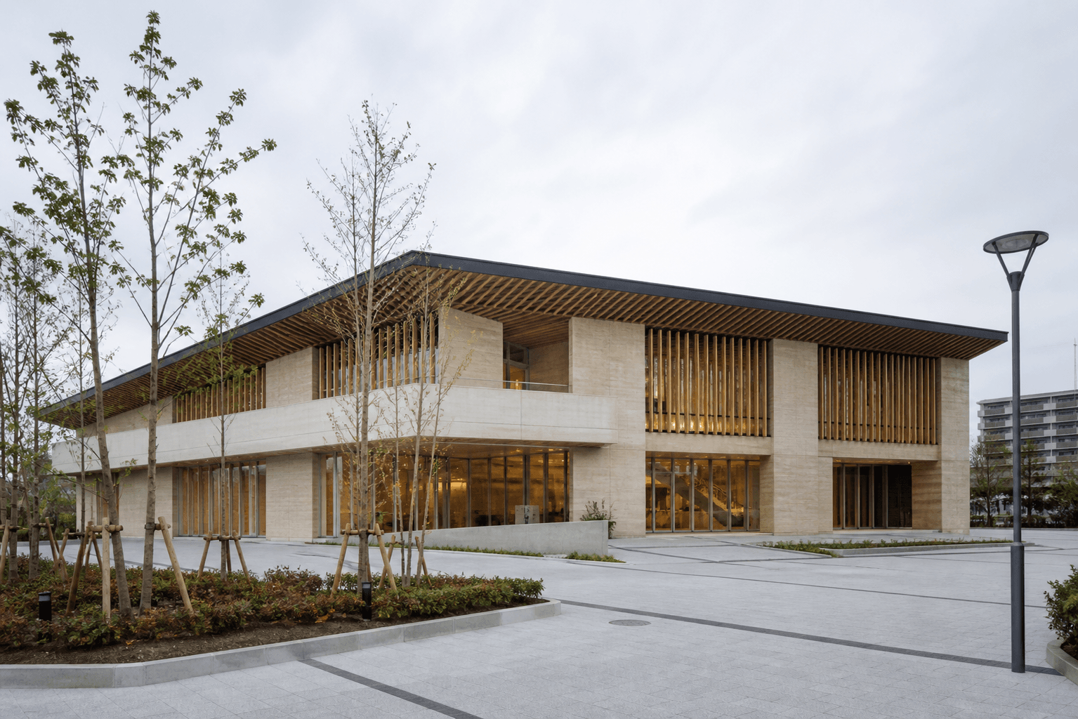 改修された近代的な建物